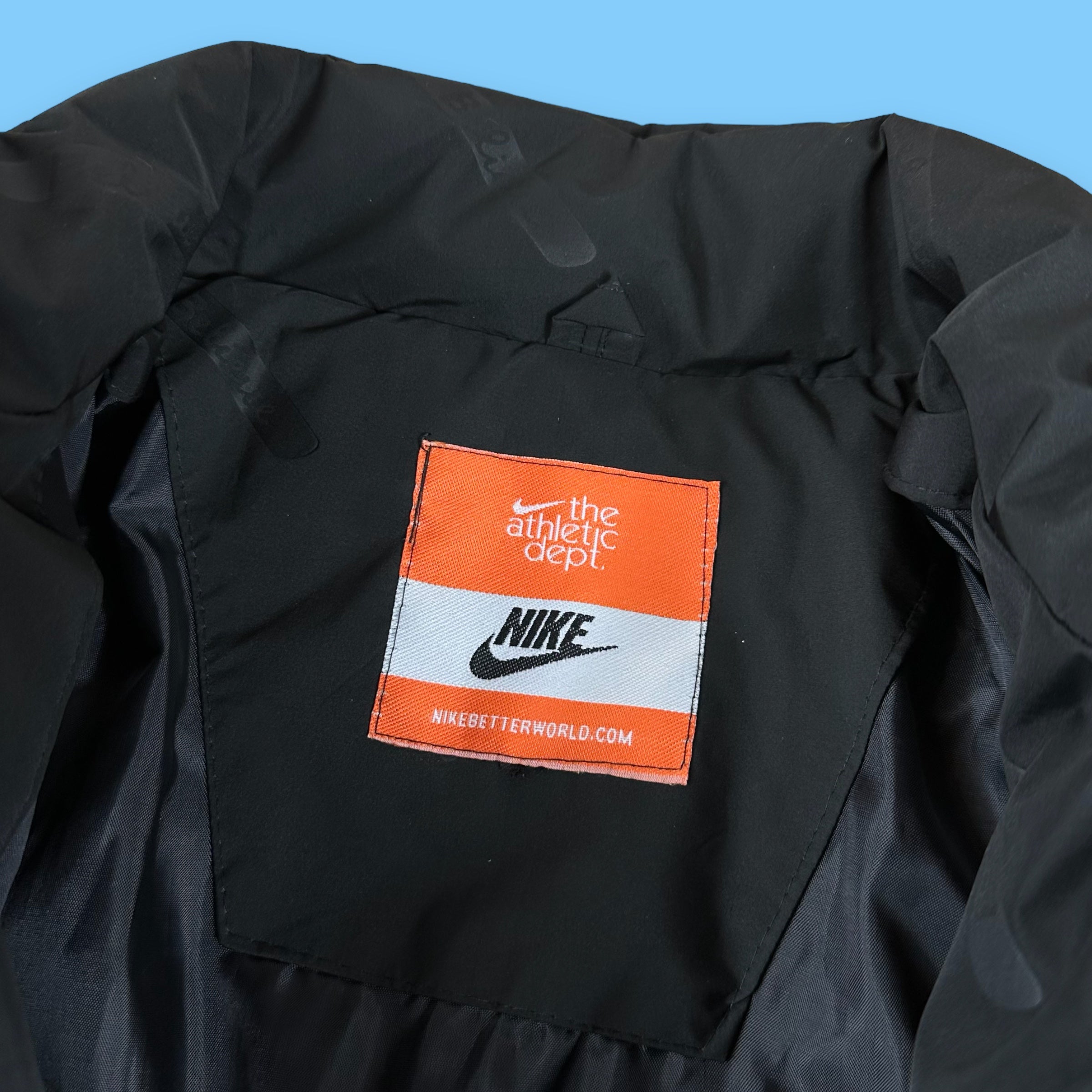 00’s Nike ‘Believe’ Puffer Jacket (L)