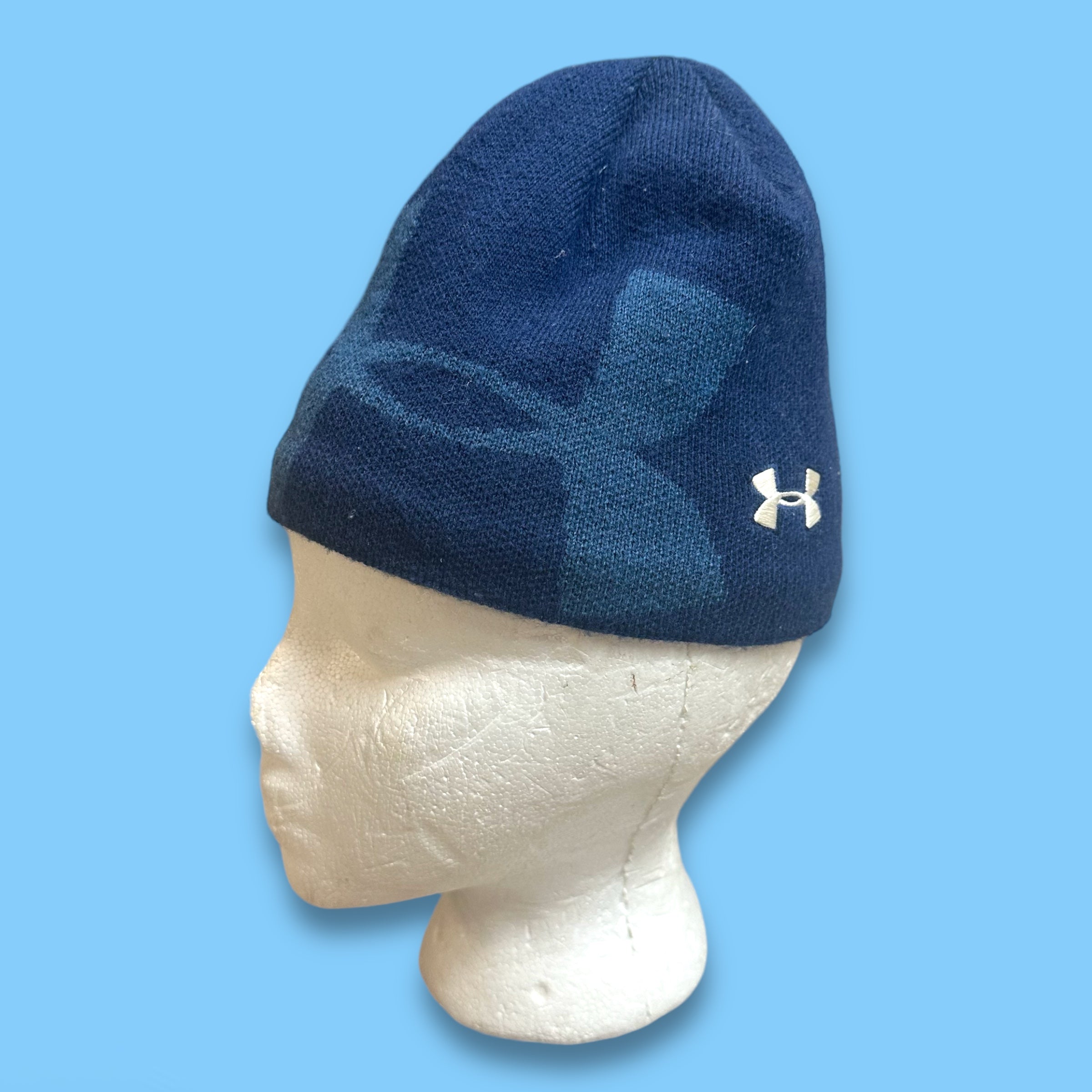 00’s Under Armour Graphic Beanie Navy (One Size)