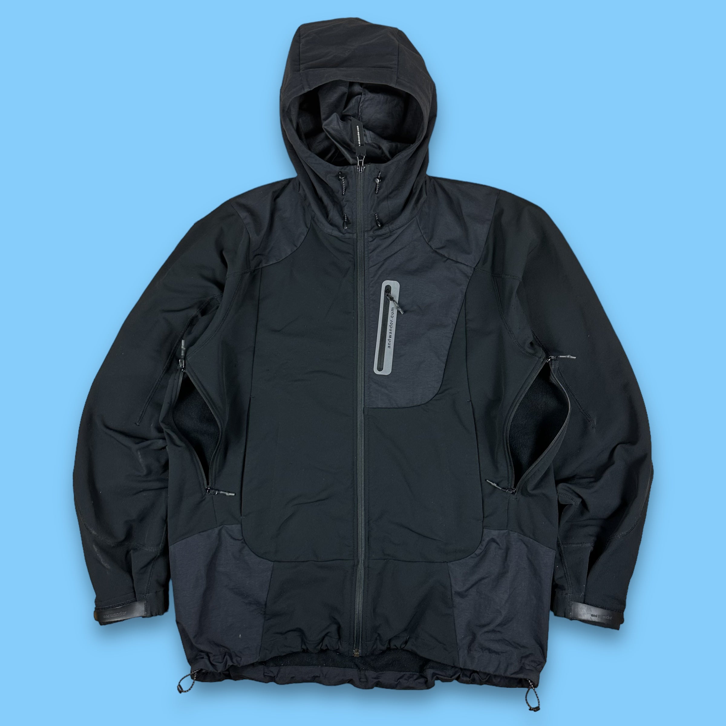 A/W21’ And Wander Waterproof Softshell Jacket (L)